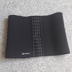 NEW Renew Hourglass Slimmer Belt